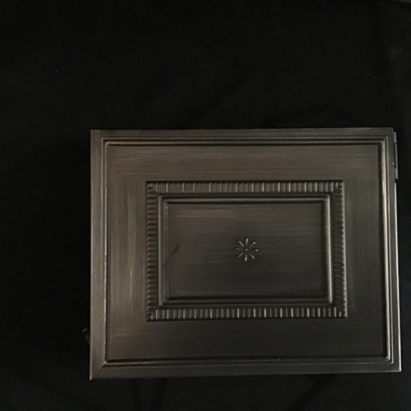 NWT Hallmark decorative metal tin with candle, notepad and pen - Picture 8 of 12